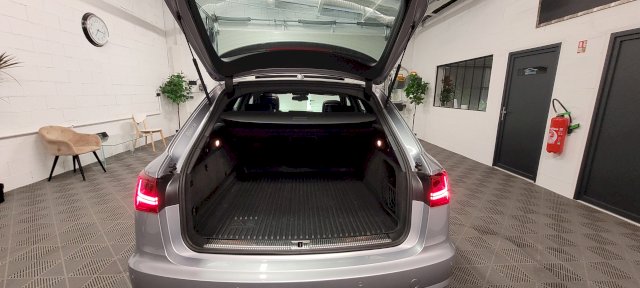 Audi A6 Avant 3.0 TDI clean diesel quattro