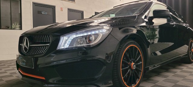 Mercedes-Benz CLA Shooting Brake CLA 250 Orange Art Edition (117.944)