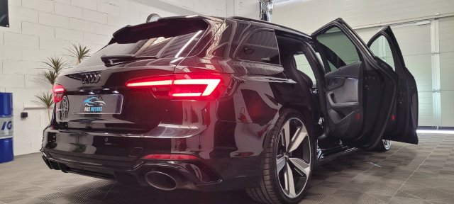 Audi RS 4 Avant 2.9 TFSI quattro