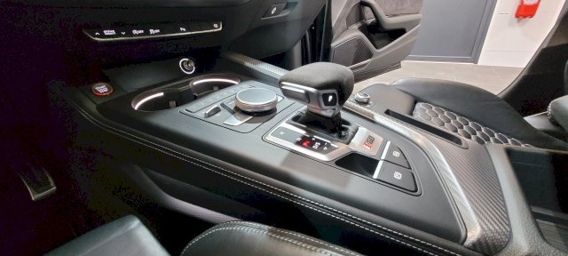 Audi RS 4 Avant 2.9 TFSI quattro