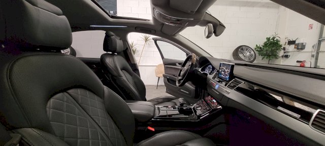 Audi S8 4.0 TFSI quattro