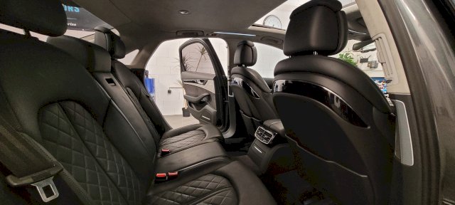 Audi S8 4.0 TFSI quattro