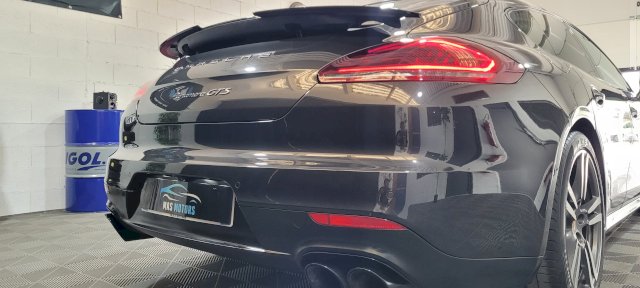 Porsche Panamera GTS