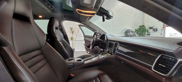 Porsche Panamera GTS