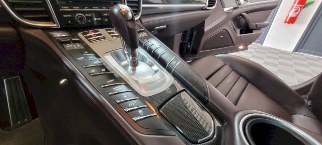 Porsche Panamera GTS