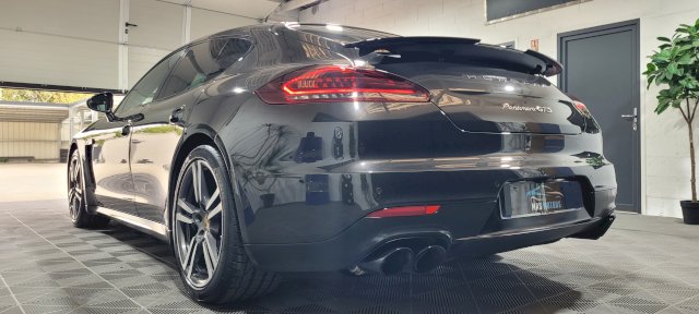 Porsche Panamera GTS