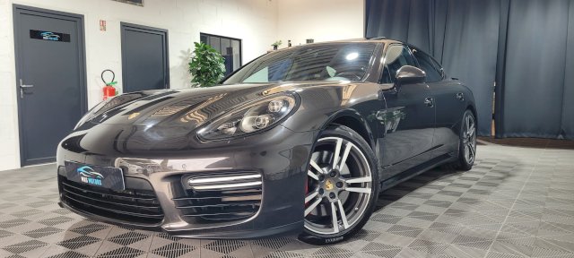 Porsche Panamera GTS