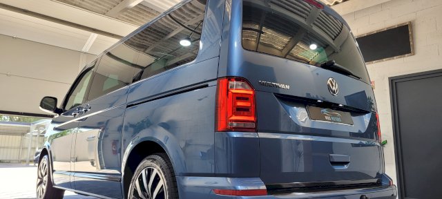 Volkswagen T6 Transporter Bus Multivan FWD Highline