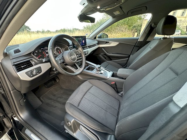 Audi Audi A4 V (B9) 35 TDI 163ch Business line S tronic 7 9cv