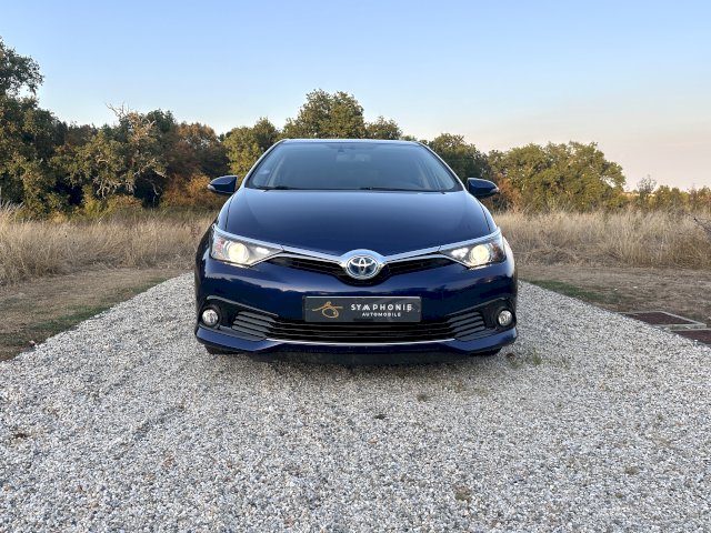 Toyota Toyota Auris II HSD 136h Design