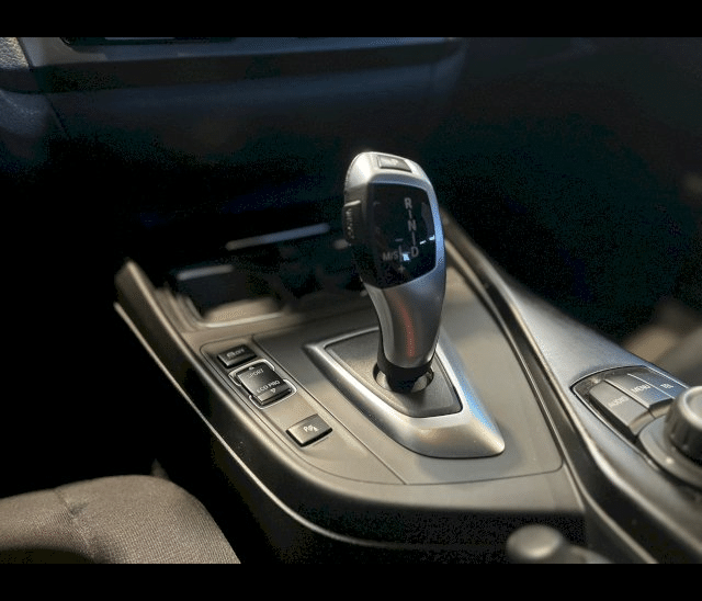 BMW BMW Série 1 II (F21/F20) 116i 136ch Premiere 5p