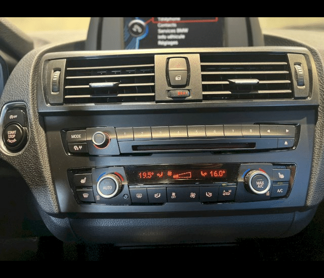 BMW BMW Série 1 II (F21/F20) 116i 136ch Premiere 5p