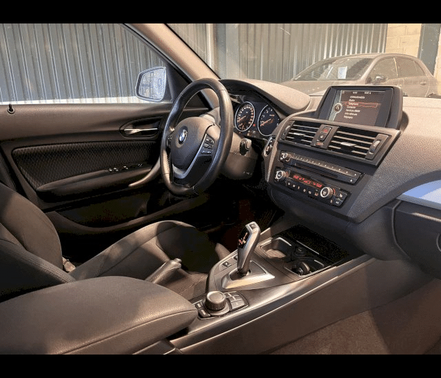 BMW BMW Série 1 II (F21/F20) 116i 136ch Premiere 5p