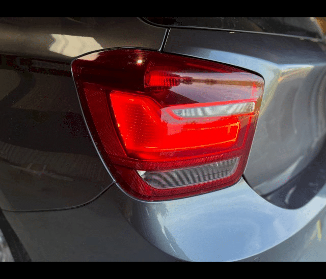 BMW BMW Série 1 II (F21/F20) 116i 136ch Premiere 5p