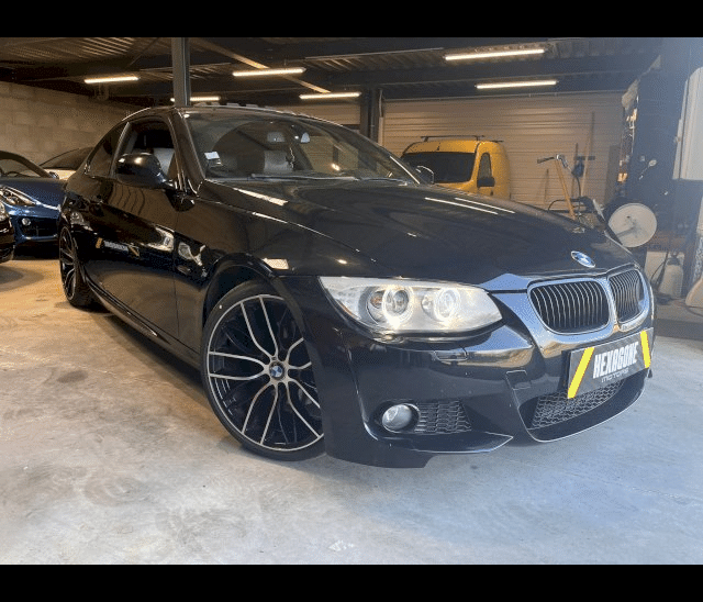BMW BMW Série 3 320d E92 Coupé LCI M Sport