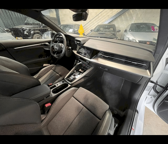 Audi Audi A3 Sportback IV 35 TFSI 150ch Business line S tronic 7