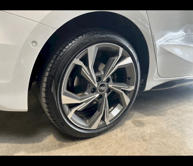 Audi Audi A3 Sportback IV 35 TFSI 150ch Business line S tronic 7