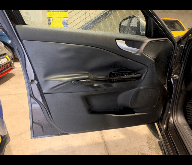 Alfa-Romeo Alfa-Romeo Giulietta  2.0 JTDm140 Distinctive Stop&Start