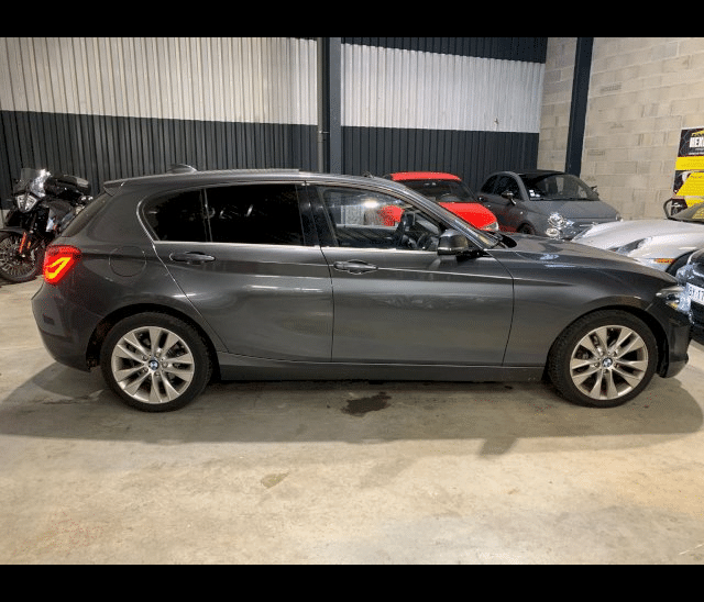 BMW BMW Série 1 II (F21/20) 116d 116ch UrbanChic 5p