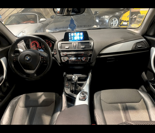 BMW BMW Série 1 II (F21/20) 116d 116ch UrbanChic 5p