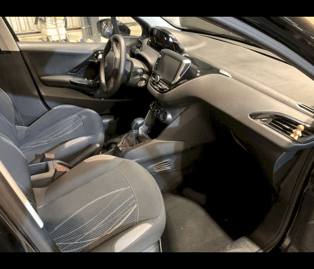 Peugeot Peugeot 208 1.2 VTi Active 5p - Distribution à jour - Garantie 6 mois