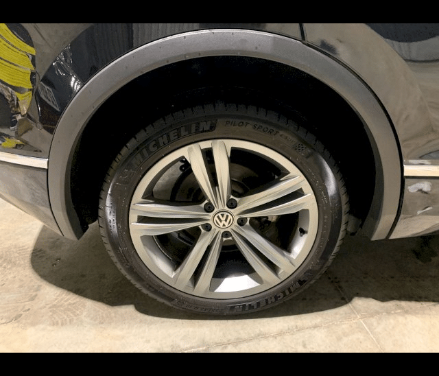 Volkswagen Volkswagen Tiguan II 2.0 TDI 190ch Carat 4Motion DSG7