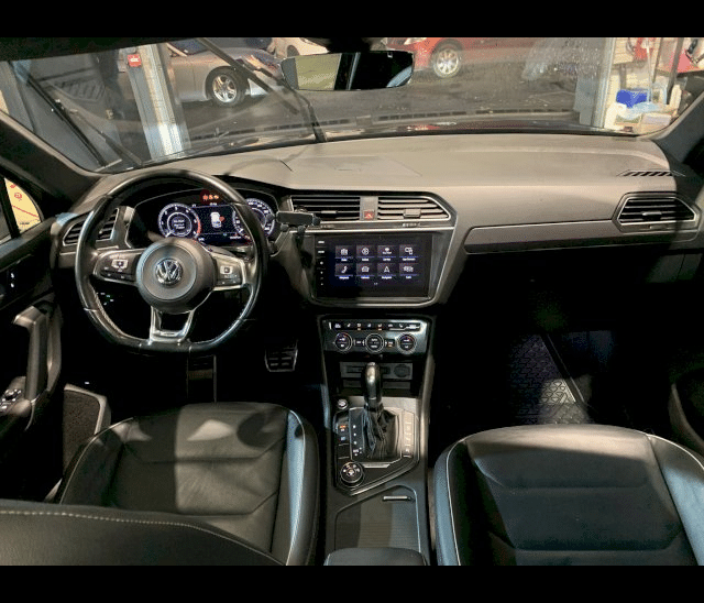 Volkswagen Volkswagen Tiguan II 2.0 TDI 190ch Carat 4Motion DSG7