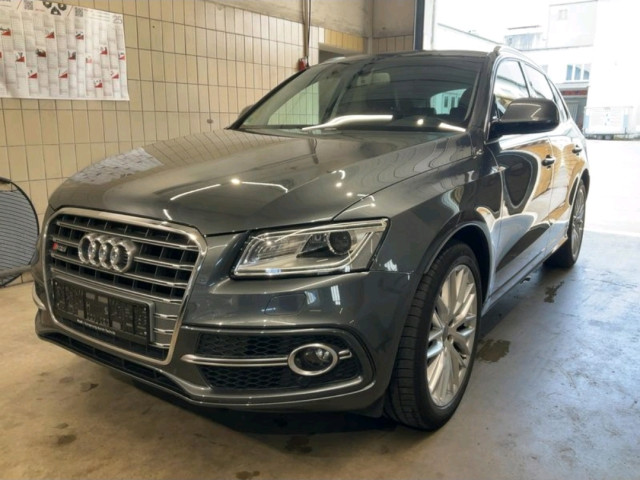 Audi SQ5 3.0 V6 TDI