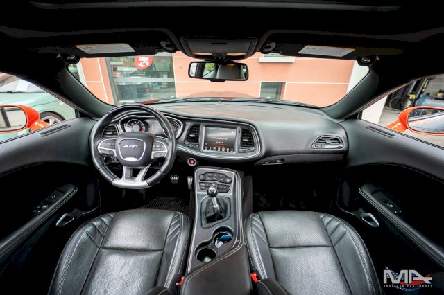 Dodge Challenger 6.4 V8 SRT Clean Carfax Malus inclus