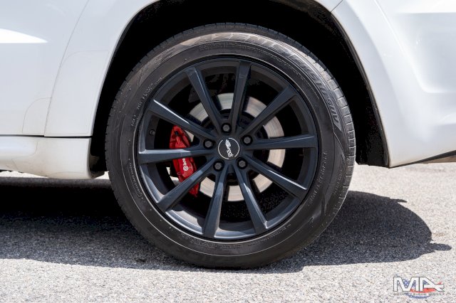 Jeep Grand Cherokee 6.4 V8 SRT / échappement inox