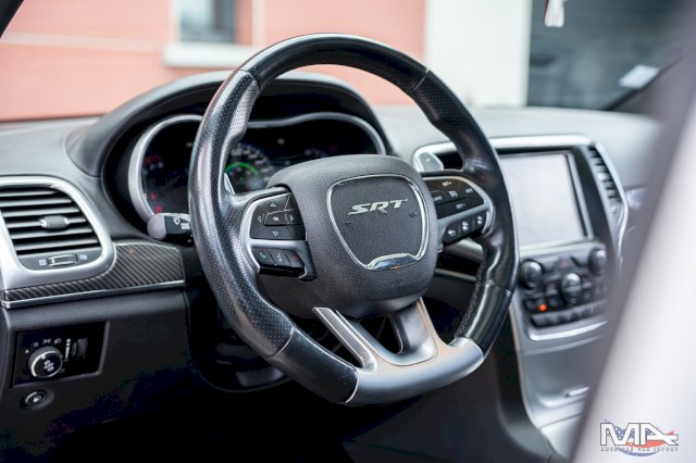 Jeep Grand Cherokee 6.4 V8 SRT / échappement inox