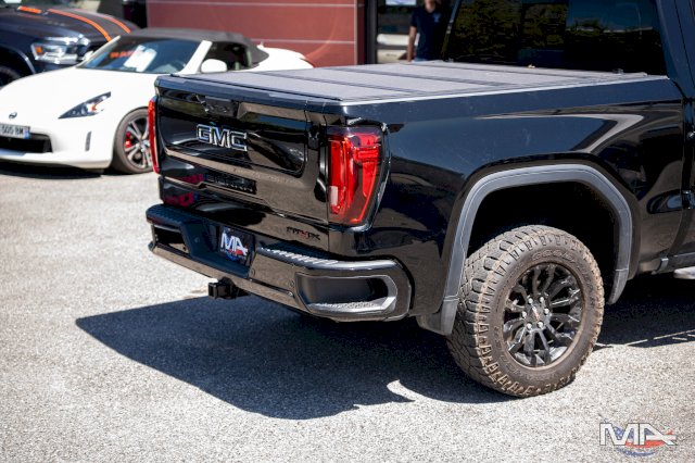 GMC SIERRA 6.2 V8 AT4