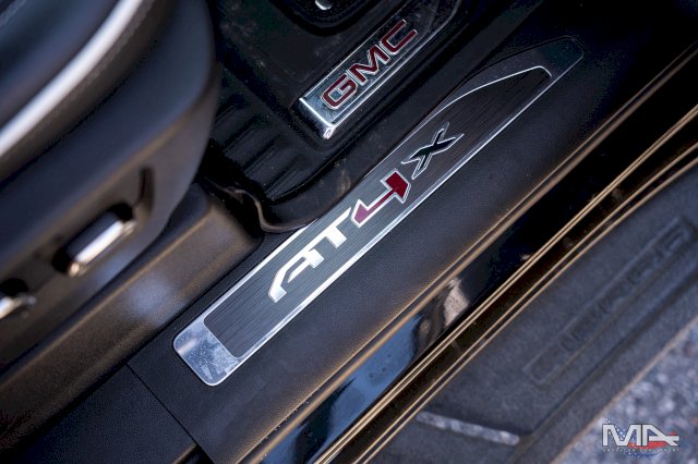GMC SIERRA 6.2 V8 AT4