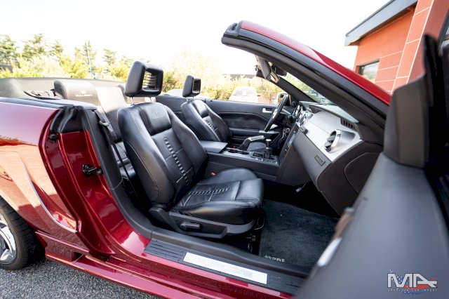 Ford MUSTANG GT SALEEN 4.6 V8 / S281 