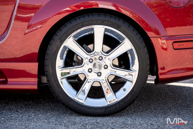 Ford MUSTANG GT SALEEN 4.6 V8 / S281 