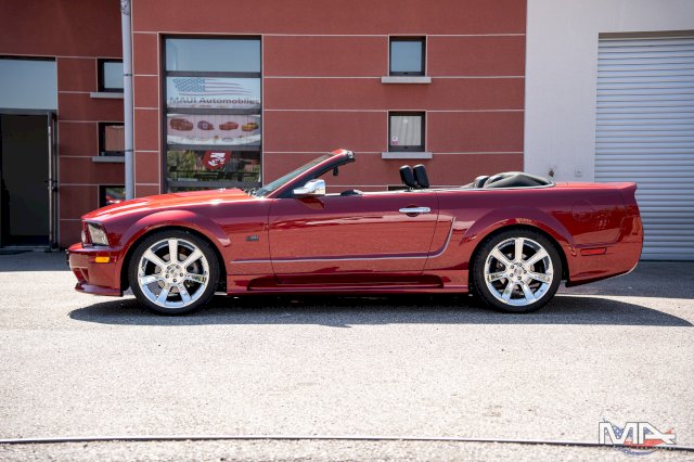 Ford MUSTANG GT SALEEN 4.6 V8 / S281 