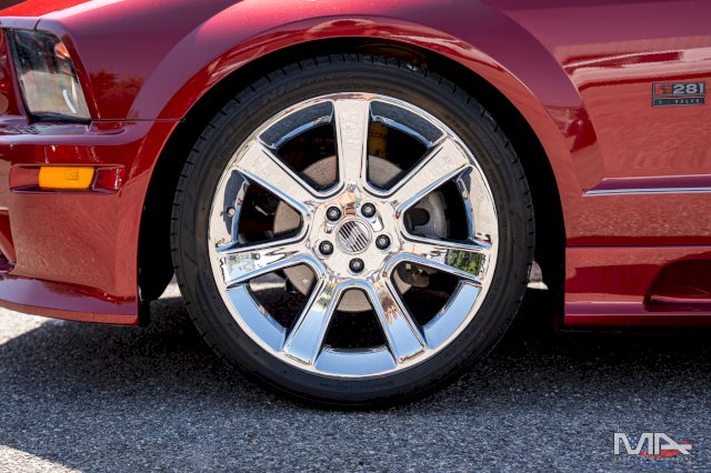 Ford MUSTANG GT SALEEN 4.6 V8 / S281 