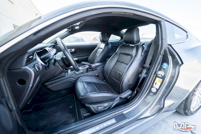 Ford MUSTANG 5.0 V8 GT 450ch Fastback / BVA 10