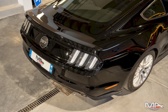 Ford MUSTANG GT V8 5.0 / BVM / en stock malus inclus