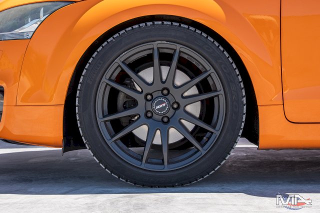 Audi TT 2.0 TFSI / orange Magma BVM 
