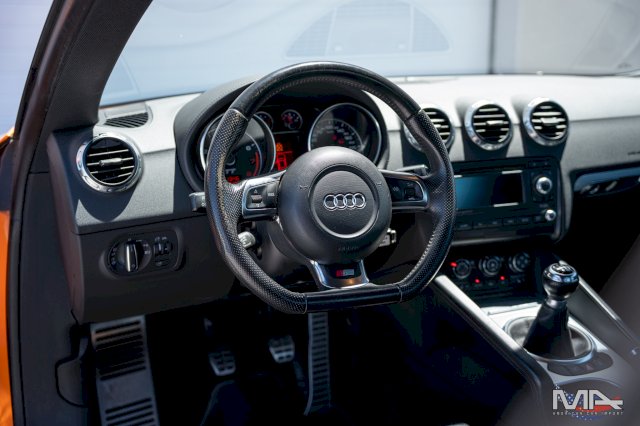 Audi TT 2.0 TFSI / orange Magma BVM 