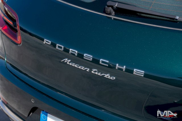 Porsche Macan Turbo 3.6 V6 400 ch PDK - Couleur rare