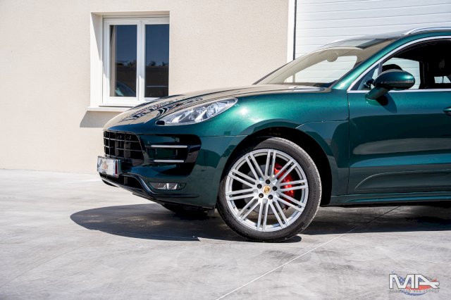 Porsche Macan Turbo 3.6 V6 400 ch PDK - Couleur rare