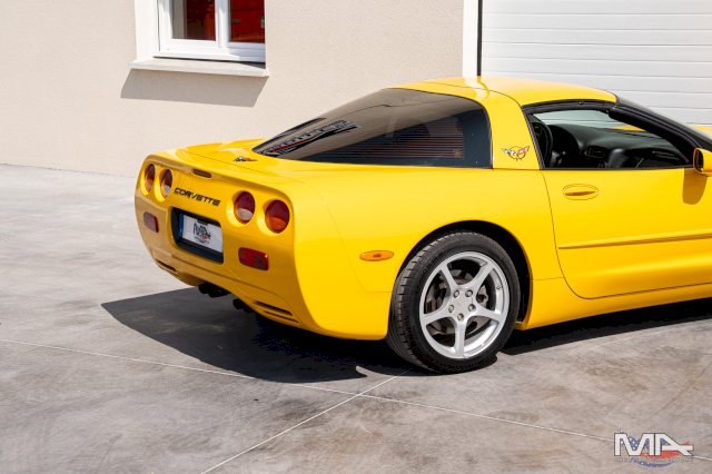 Chevrolet CORVETTE C5 Coupé / HUD / Euro specs