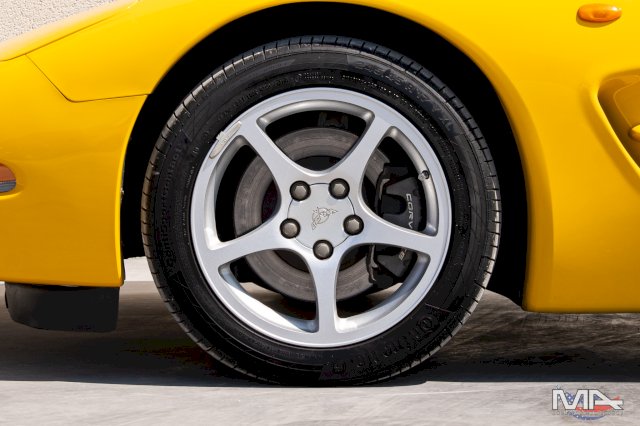 Chevrolet CORVETTE C5 Coupé / HUD / Euro specs