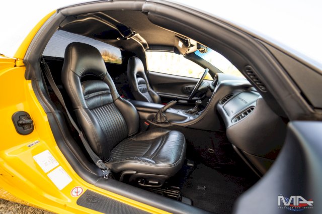 Chevrolet CORVETTE C5 Coupé / HUD / Euro specs