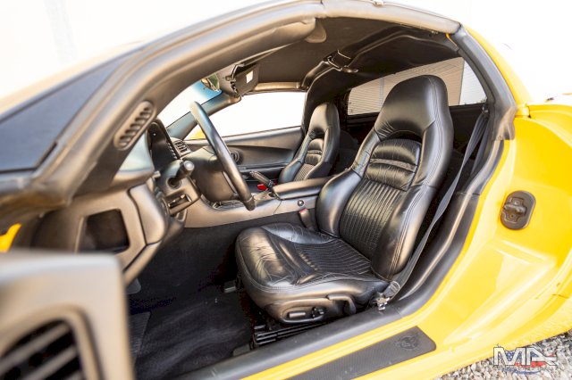 Chevrolet CORVETTE C5 Coupé / HUD / Euro specs