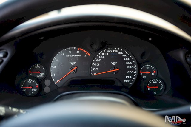 Chevrolet CORVETTE C5 Coupé / HUD / Euro specs