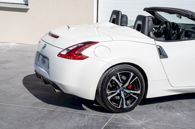 Nissan 370Z Roadster Pack / dernier Facelift