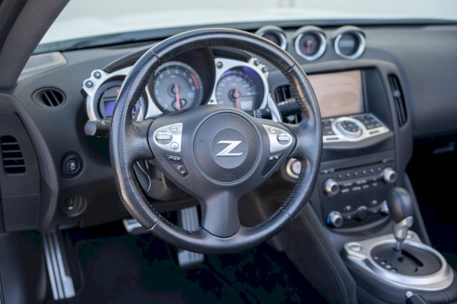 Nissan 370Z Roadster Pack / dernier Facelift